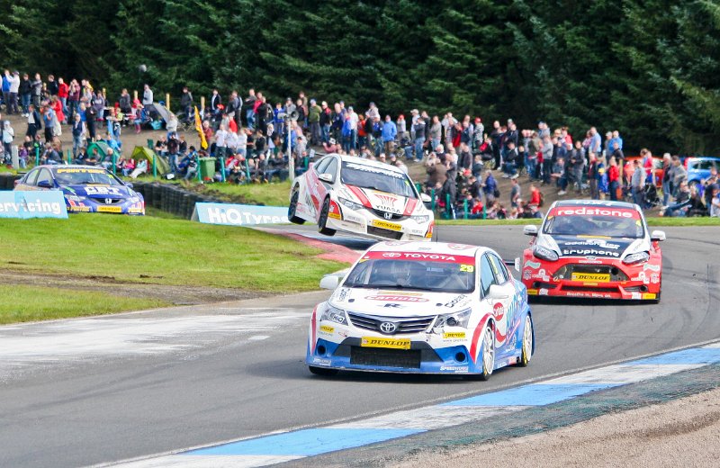 BTCC_races_Knockhill_August_26th_2012 (53).jpg